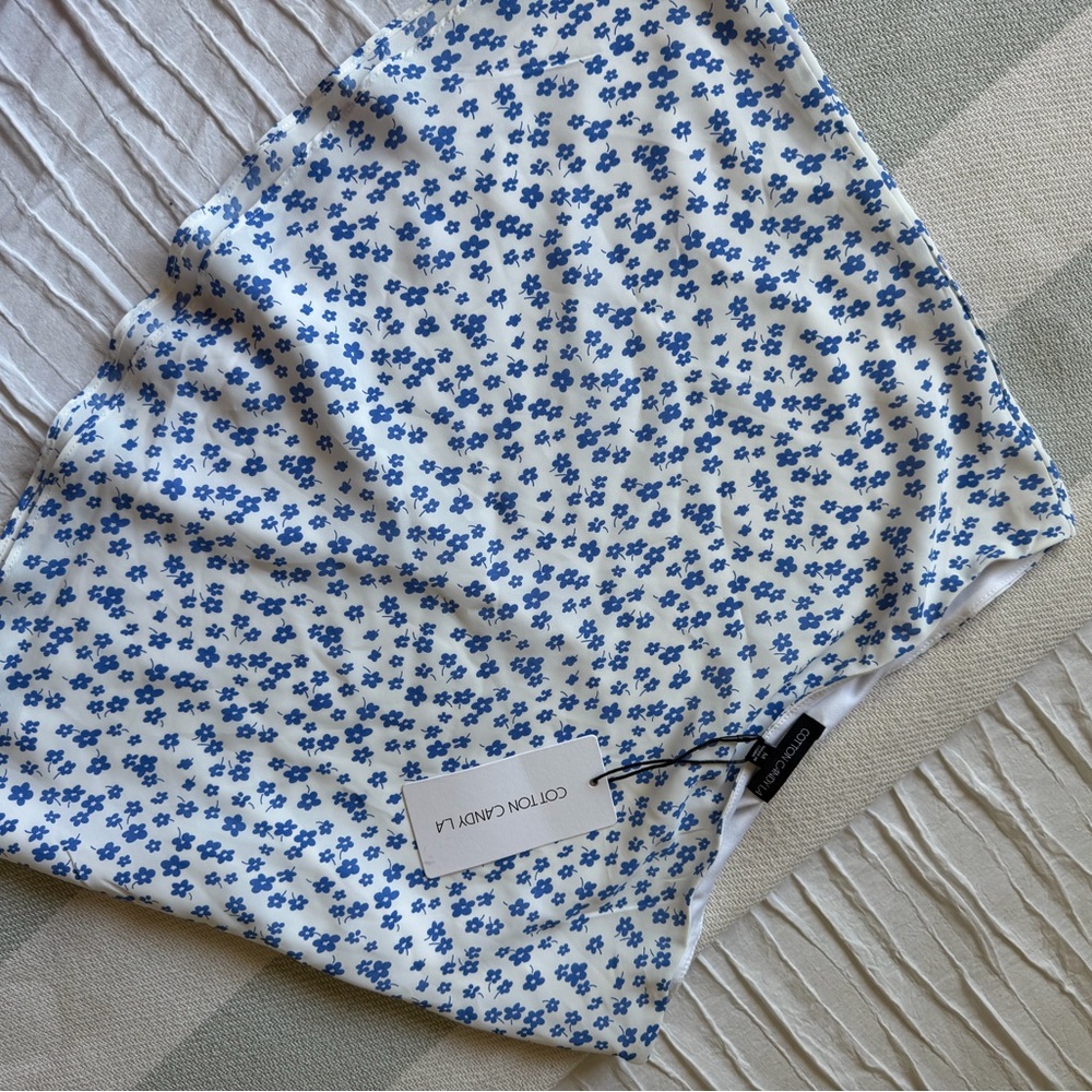 Cotton Candy White Mini Skirt with Blue Daisy Print